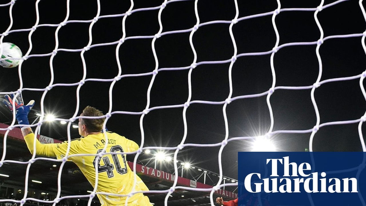 Bournemouth and Sunderland Secure Carabao Cup Quarter‑Final Spots