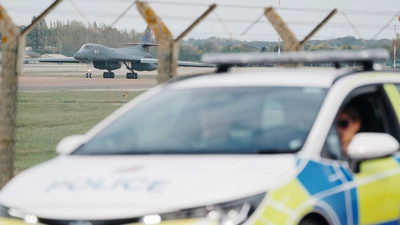 Two Men Charged in Britain Over Alleged Assistance to Iranian Intelligence at RAF Fairford Base — article featured image