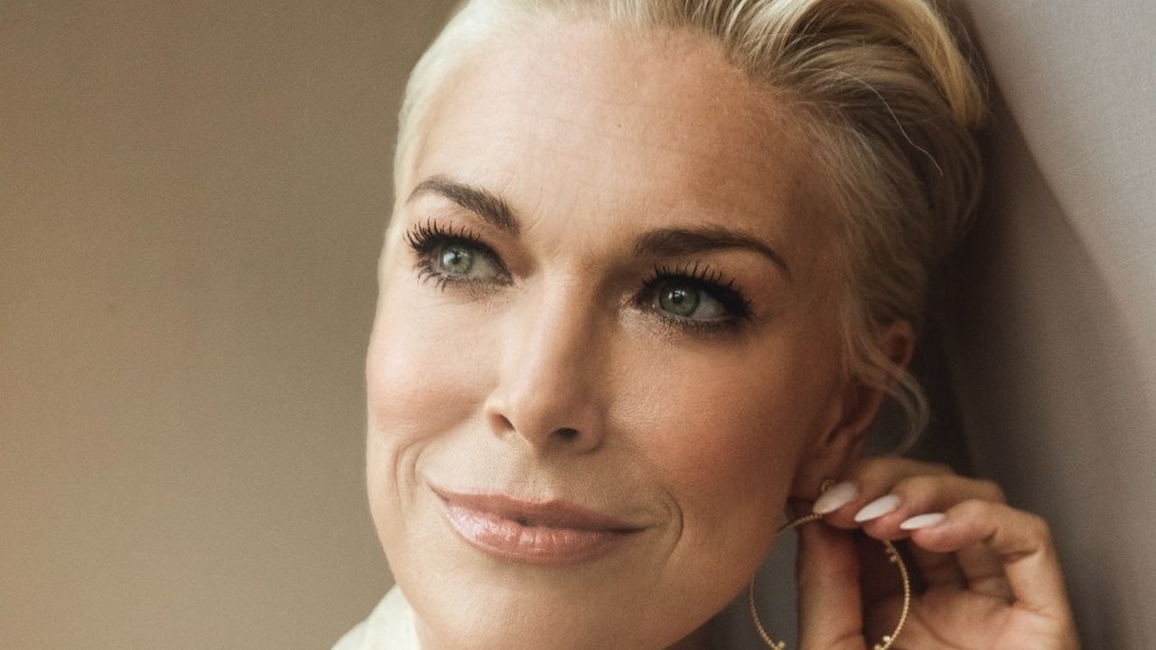 Hannah Waddingham to Receive WIF Crystal Award for TV Advocacy — article featured image